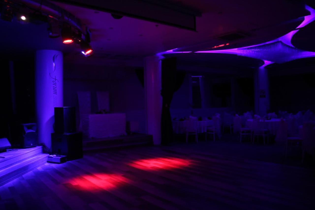 Forum Suite Otel メルスィン エクステリア 写真