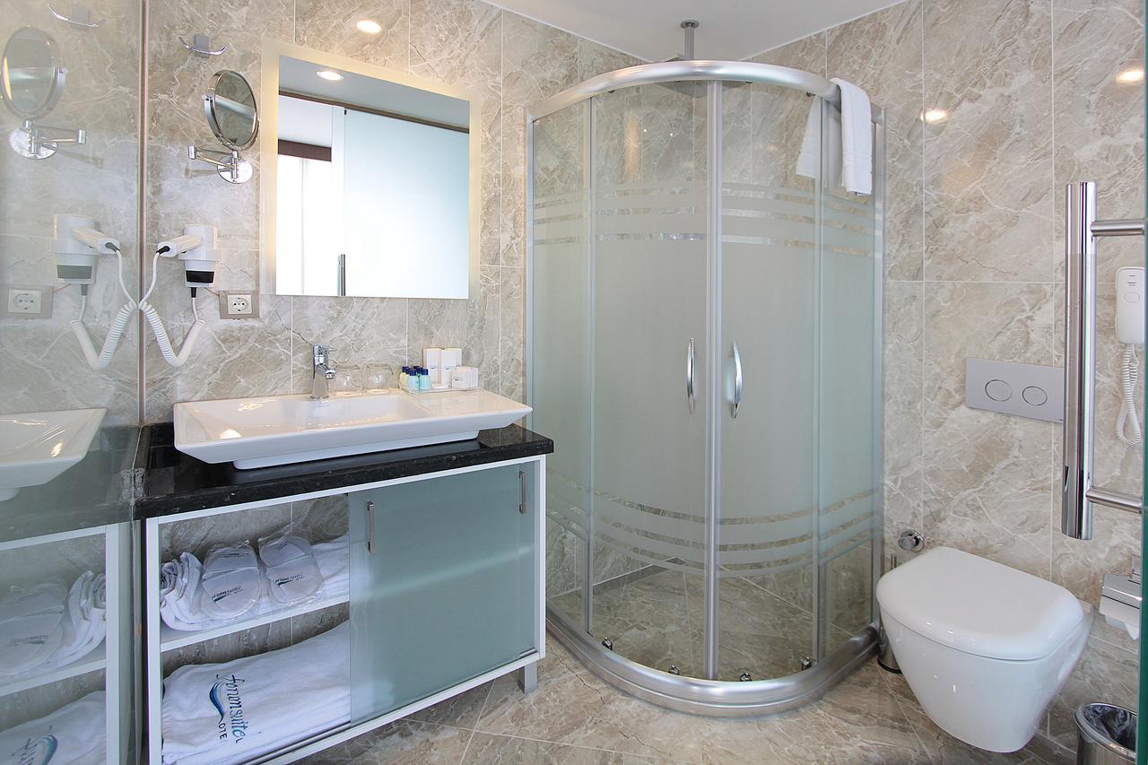 Forum Suite Otel メルスィン エクステリア 写真